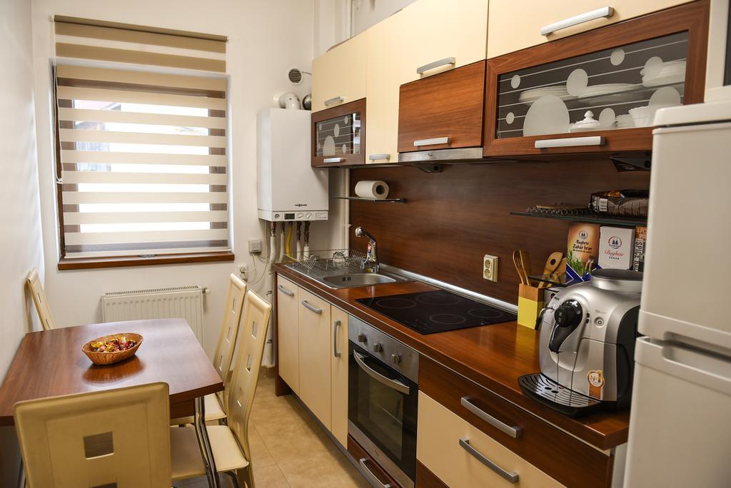 Modern Apartment Near City Center Клуж-Напока Екстериор снимка