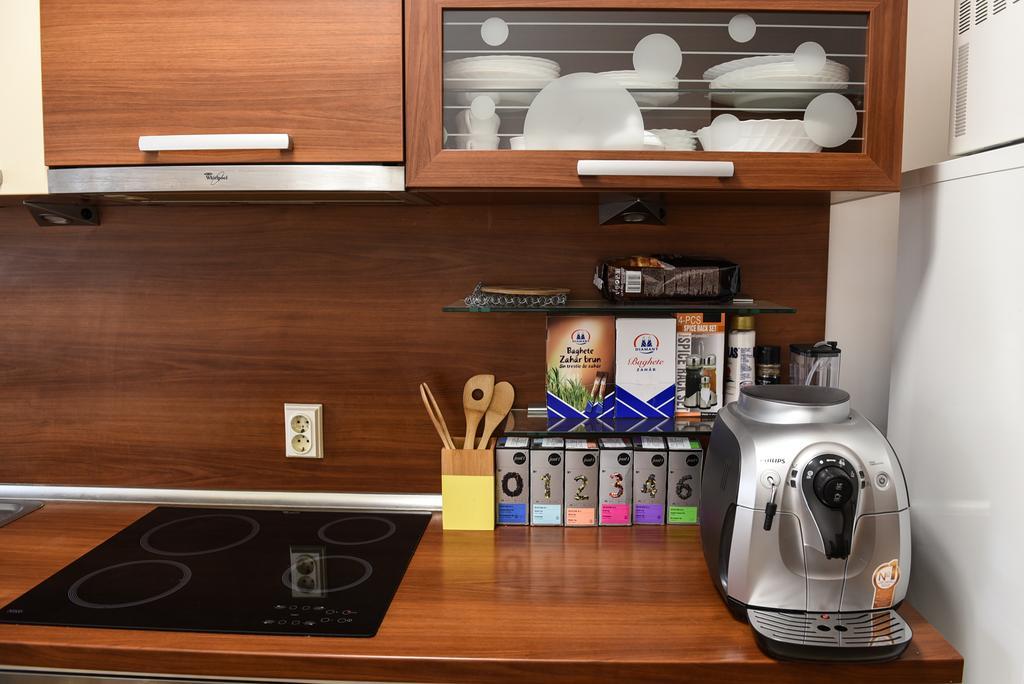 Modern Apartment Near City Center Клуж-Напока Екстериор снимка